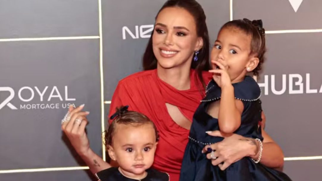 Bruna Biancardi participa de leilão com Neymar e filhas: “Ele tem um grande coração”