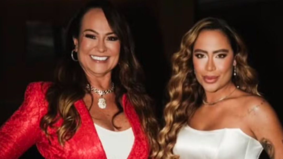 Mãe e irmã de Neymar chamam atenção em foto juntas
