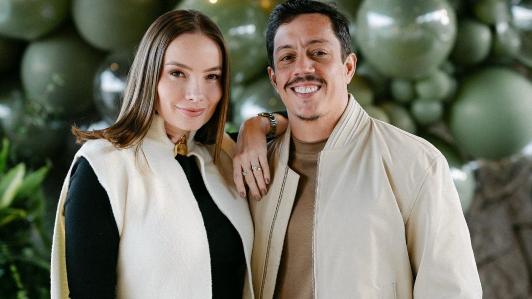 Humorista Renato Albani e a esposa anunciam chegada do primeiro filho