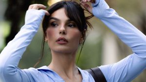 Isis Valverde prepara musical de Hilda Furacão e revela desejo de ter segundo filho