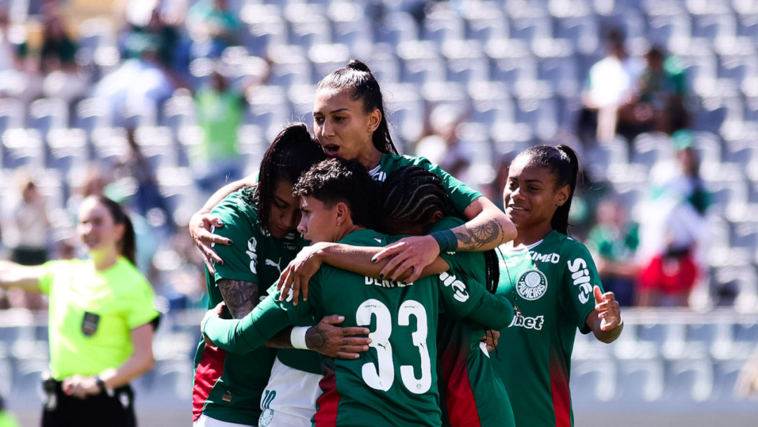 Palmeiras supera Inter e assegura vaga no mata-mata do Brasileirão Feminino