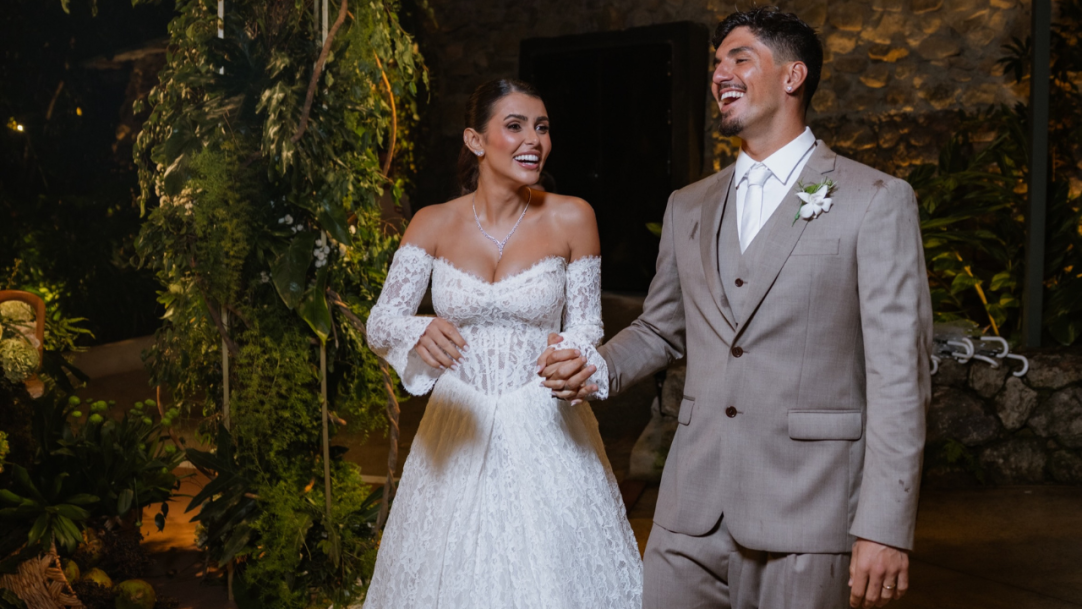 Isabella Arantes se manifesta após perda do bebê com Gabriel Medina