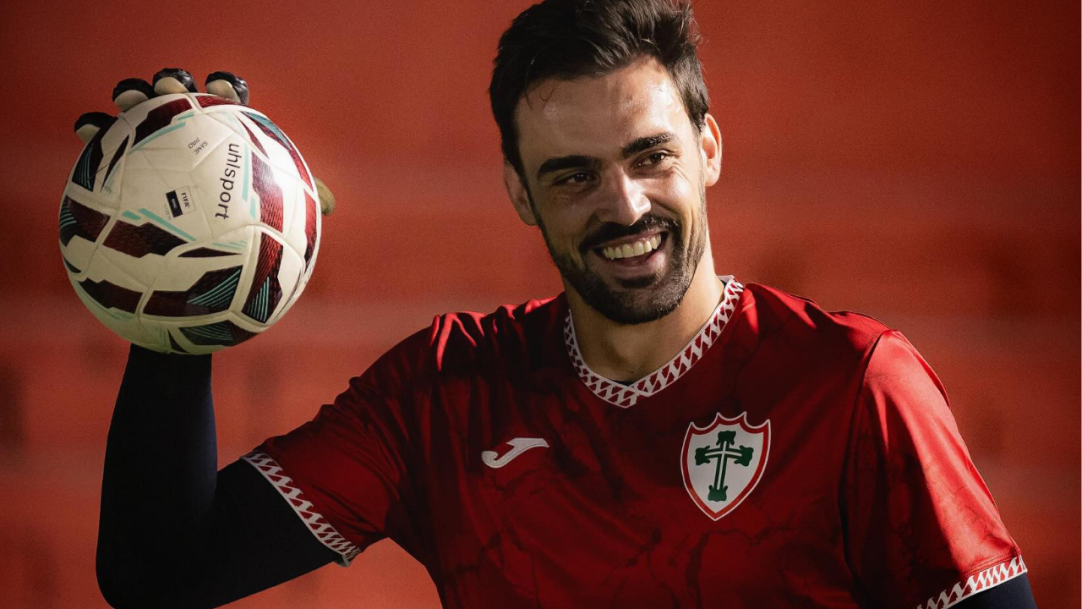 Palmeiras contrata novo goleiro, Bruno Bertinato, a pedido de Abel Ferreira