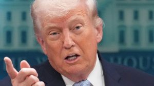 Trump muda nome do Lago Ontário para Lago América nos EUA