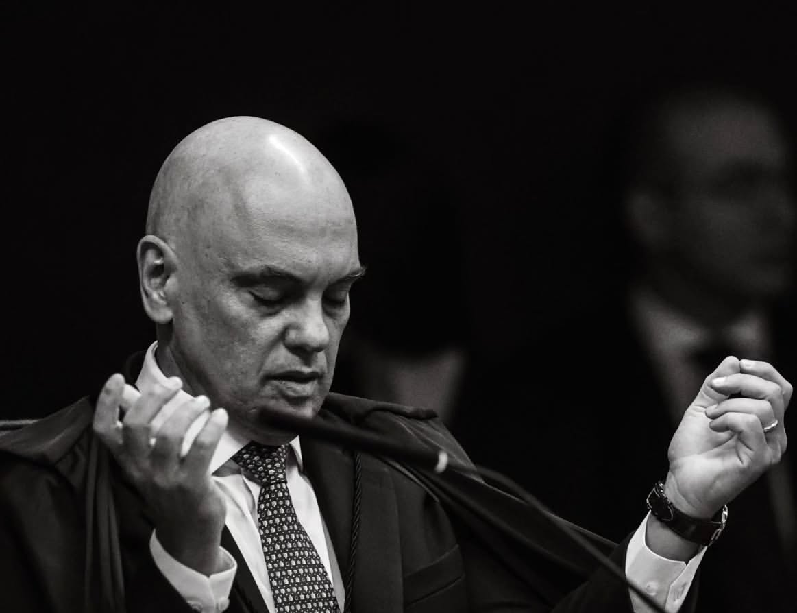 Crise entre Moraes e Mendonça somente após as eleições