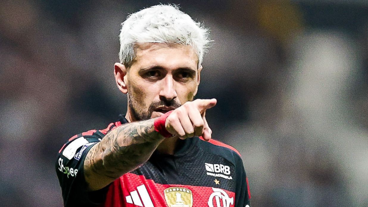 Flamengo define cirurgia de Arrascaeta para 1º de outubro