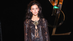 Livia Nunes é a brasileira escolhida por Saint Laurent para a Paris Fashion Week