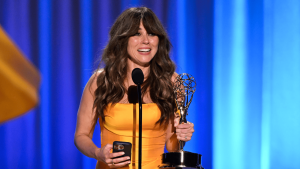 Apple TV lidera lista de vencedores na primeira semana do Emmy 2026