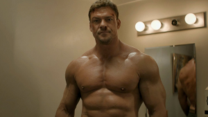 Alan Ritchson deve substituir Jason Momoa em Helldivers