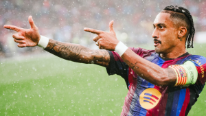 Raphinha lidera participações em gols nas grandes ligas da Europa