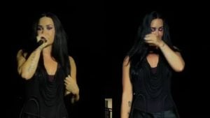 Demi Lovato se emociona em show em São Paulo ao relatar dia difícil aos fãs