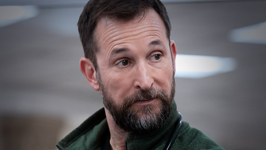 Emmy 2026: Noah Wyle vence Melhor Ator em Série de Drama