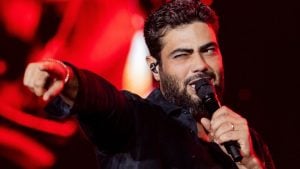 Esposa de Henrique se declara após desabafo do cantor durante show