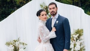 Sidney Sampaio revela sexo do segundo filho durante chá revelação