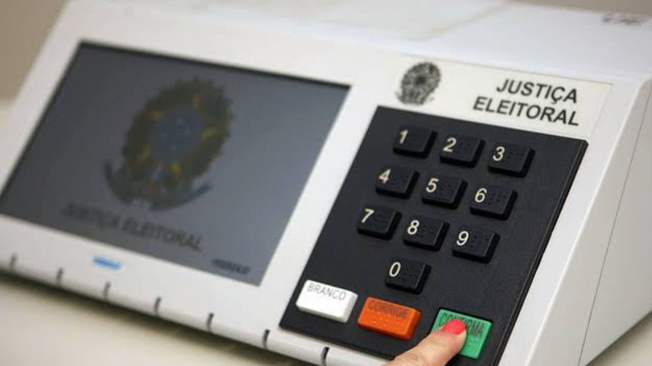 TSE define regras para influenciadores divulgarem intenção de voto nas redes