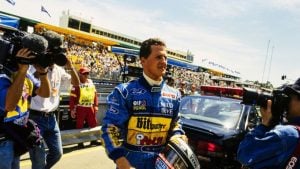 Esposa de Michael Schumacher se manifesta pela primeira vez após acidente do ex-piloto