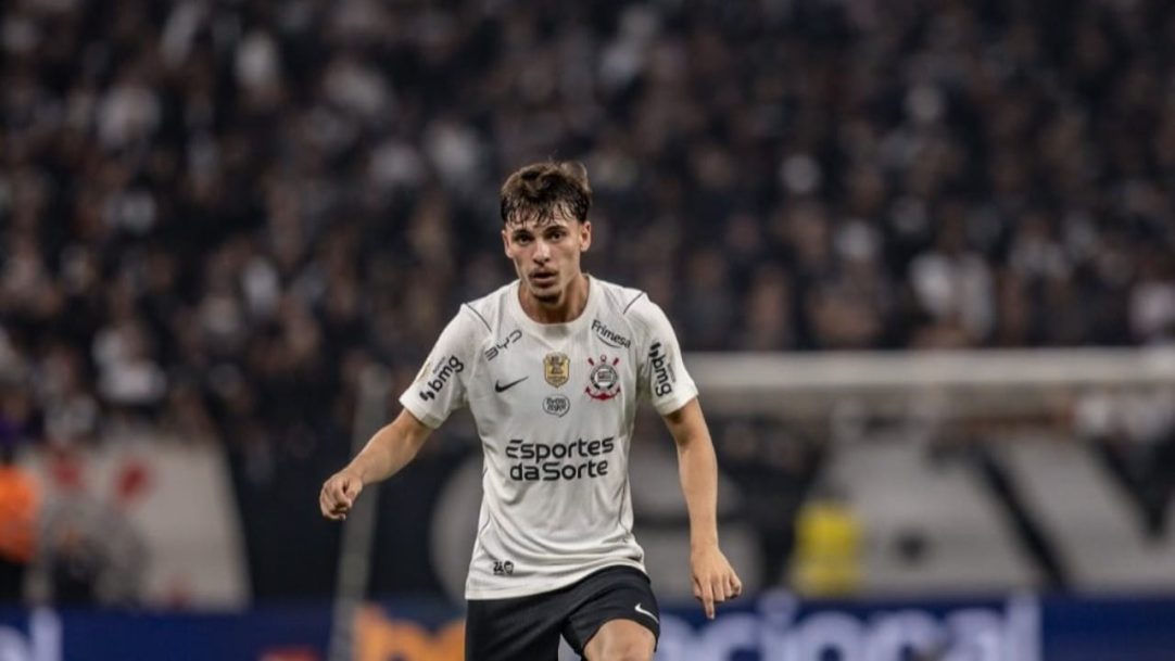 Besiktas demonstra interesse em Breno Bidon