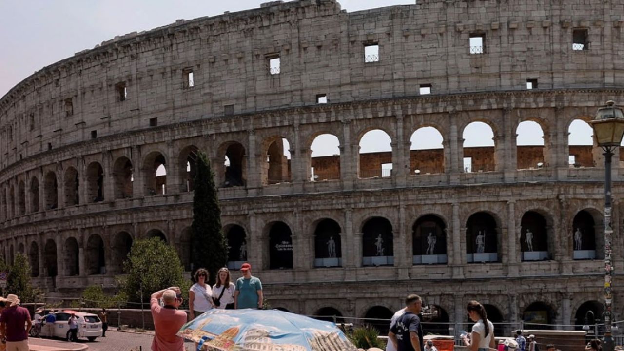 Coliseu de Roma é fechado ao público após trabalhador morrer em queda fatal