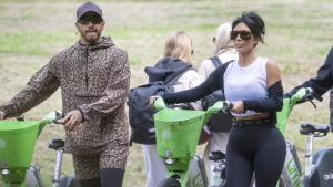 Kim Kardashian e Lewis Hamilton aproveitam passeio de bicicleta juntos pelas ruas de Londres
