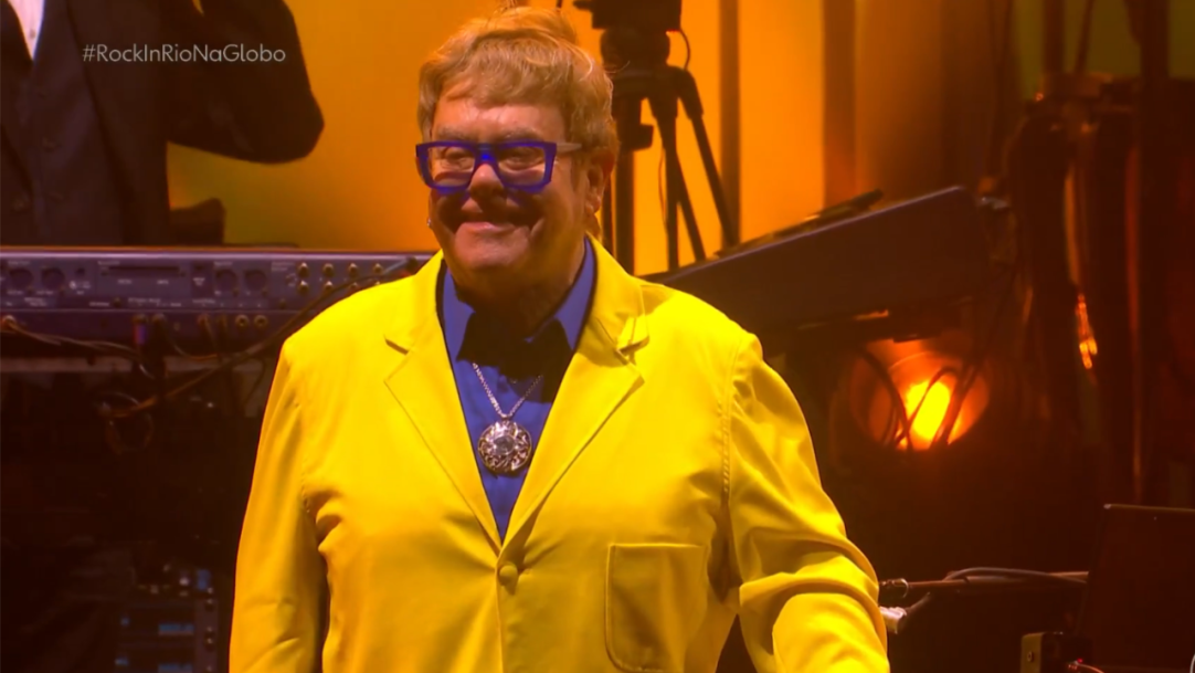 Elton John emociona 100 mil pessoas em show histórico no Rock in Rio