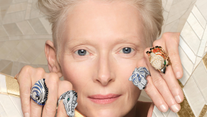 Tilda Swinton é escolhida como nova embaixadora global da Cartier