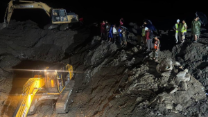 Dois trabalhadores são resgatados com vida nove dias após avalanche no Nepal