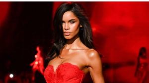 Daiane Sodré celebra segundo desfile da Victoria’s Secret