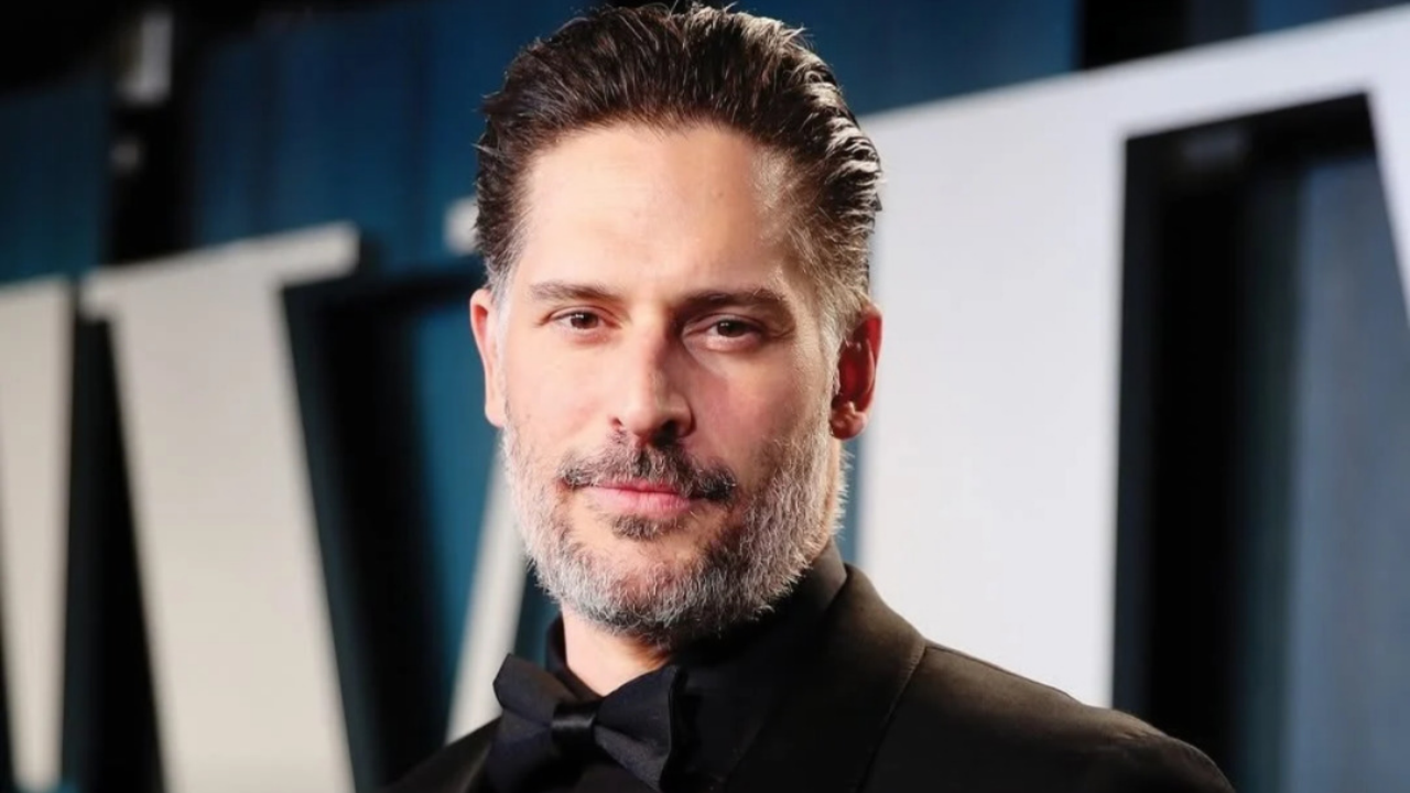Joe Manganiello mostra sua primeira tatuagem feita para cobrir cicatrizes