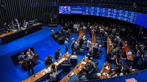 Fim da escala 6×1: veja o que muda se PEC passar no Senado