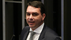 Republicanos anuncia apoio a Flávio Bolsonaro no segundo turno, mas libera aliados que apoiam Lula