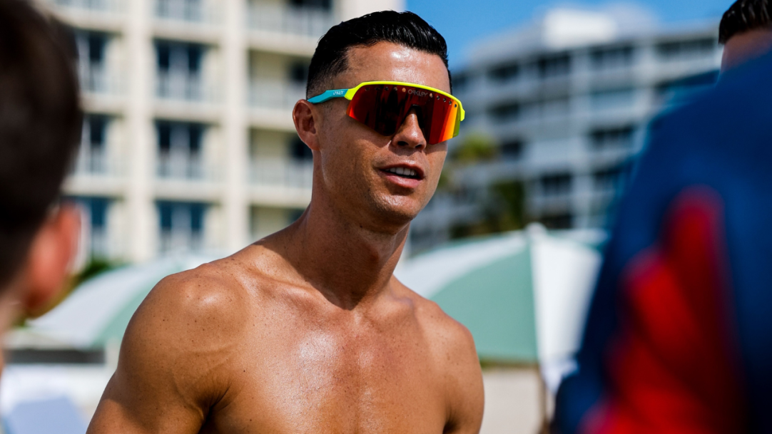 Cristiano Ronaldo deixa mensagem de respeito para Messi após despedida da Argentina