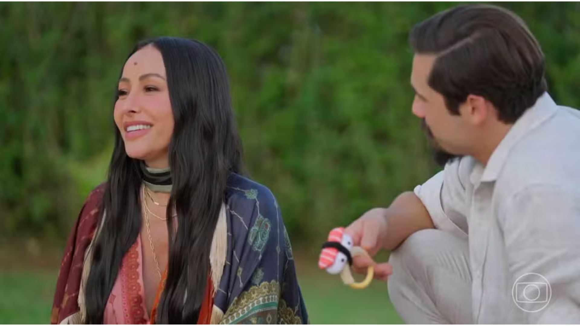 Grávida, Sabrina Sato revela conversa com Nicolas Prattes sobre desfilar no Carnaval de 2027