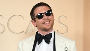 Astro de “Pecadores” confirma papel em “Um Lugar Silencioso: Parte 3”
