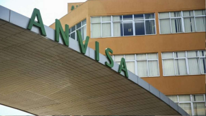 Entidades pedem a proibição de implantes hormonais manipulados