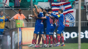 Bahia vence o São Paulo em jogo de cinco gols e complica reação tricolor no Brasileirão