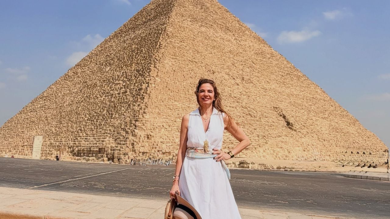 Luciana Gimenez aproveita viagem de luxo pelo Rio Nilo em suíte que pode custar R$ 200 mil por semana