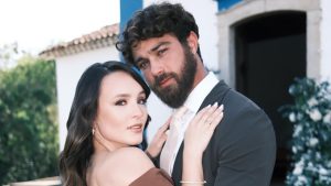Larissa Manoela fala sobre planos com André Luiz Frambach: “Falta fazer o filho”