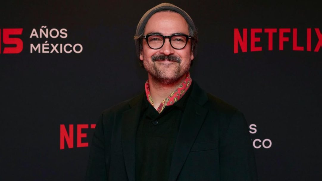 Alfonso Herrera, ex-Rebelde, faz cirurgia dias após visita ao Brasil