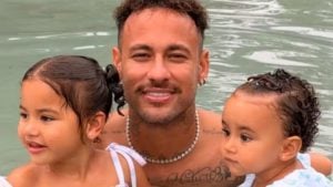 Neymar passa Dia das Crianças com as filhas Mavie e Mel em Mangaratiba