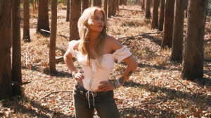 Luísa Sonza lança hit com a banda sul-coreana X:IN