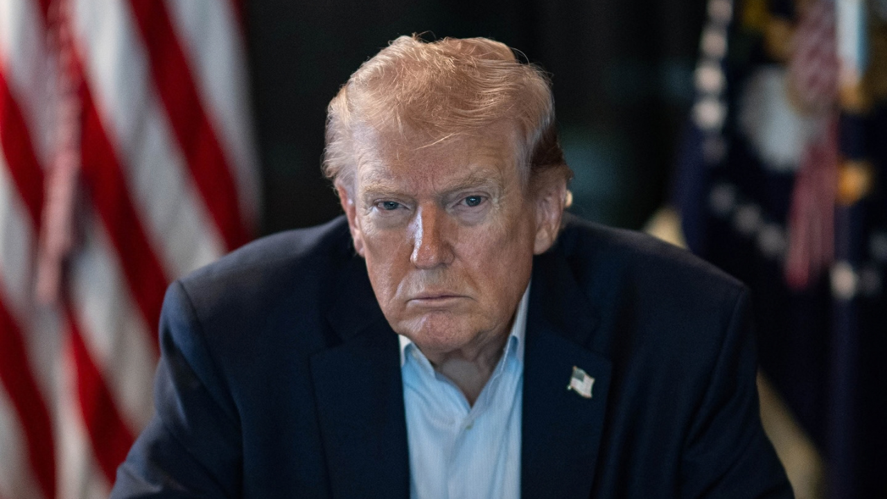 Trump crítica a alta das taxas de juros no setor imobiliário nos EUA