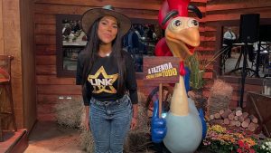 Após polêmica em “A Fazenda”, Carol Lekker desiste da TV e decide voltar para a Espanha