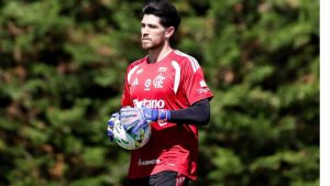 Rossi busca renovação contratual no Flamengo