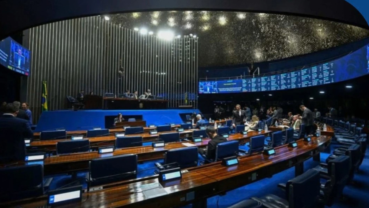 Senadores articulam manobra contra votação da escala 6×1