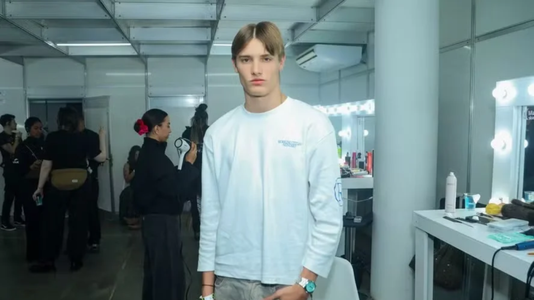 João Hilbert retorna às passarelas do SPFW e desfila no penúltimo dia do evento