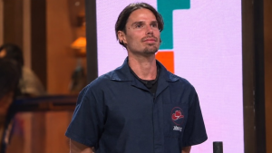 Jonatas Faro conta o que conversou com o namorado antes de aceitar participar de “A Fazenda”