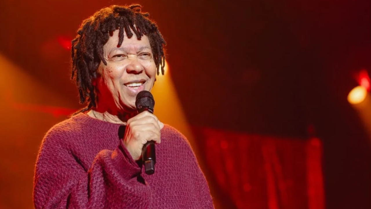 Djavan fará estreia no palco do réveillon de Copacabana