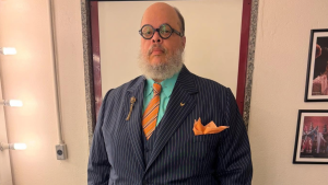 Ed Motta admite arrependimento por polêmicas e volta a cantar em português em novo álbum
